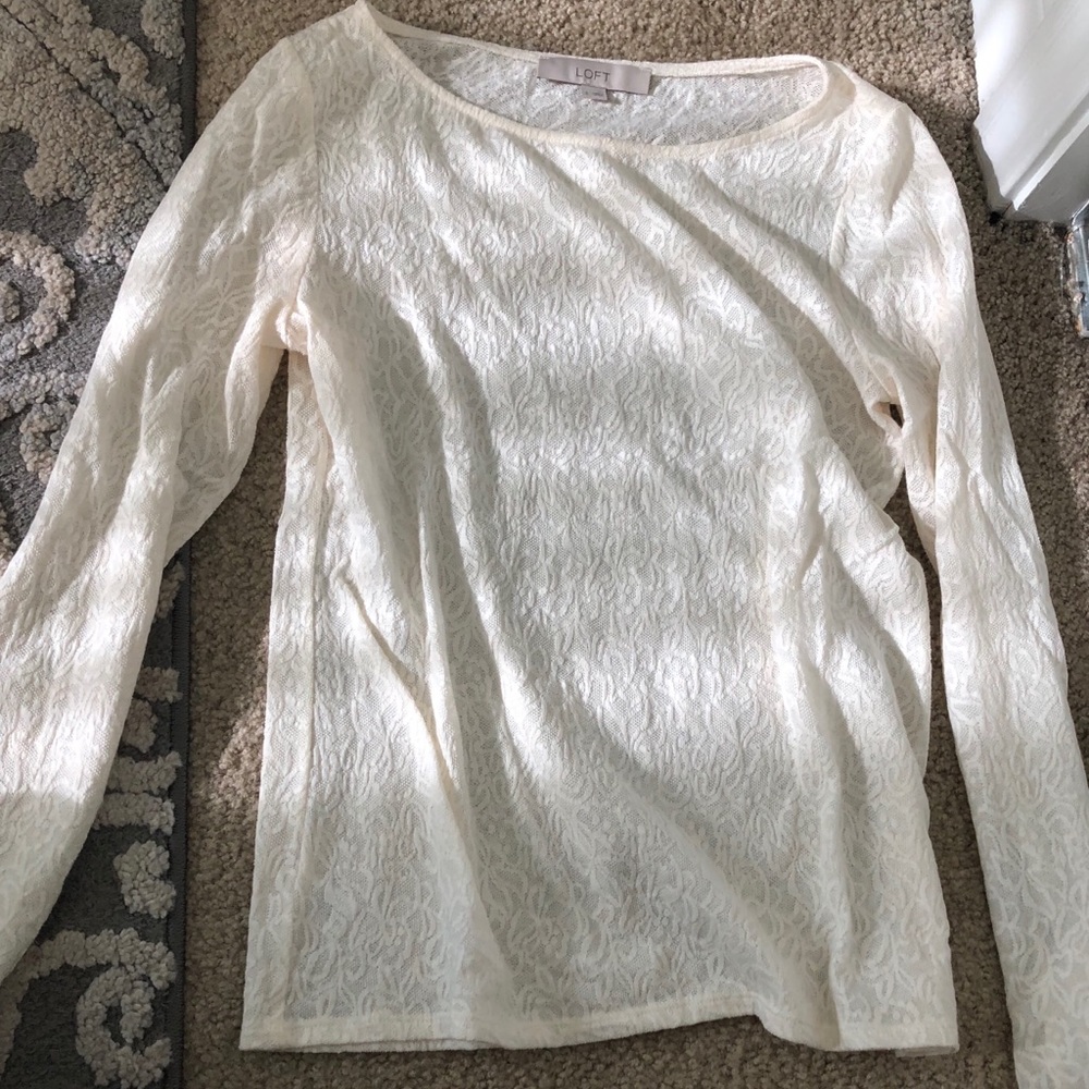 Long sleeve lace top